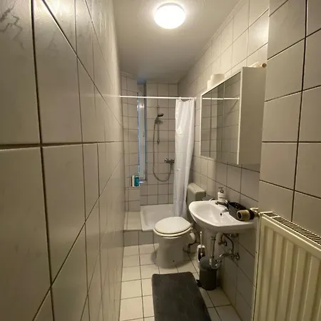 公寓 Schone 2-zimmer In Mit Wlan! 纽伦堡